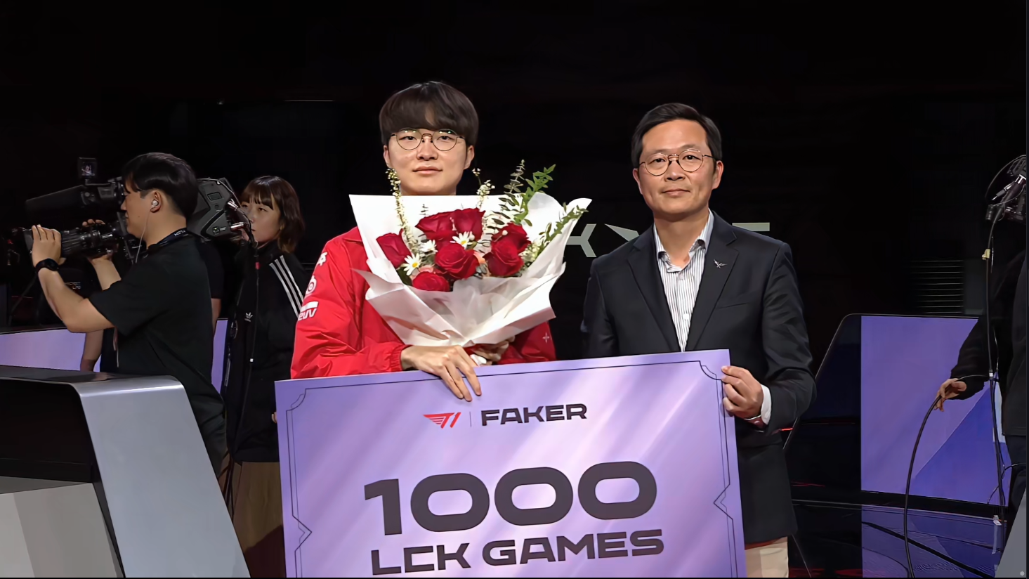  Faker关键节点大胜，曼联带队取胜！